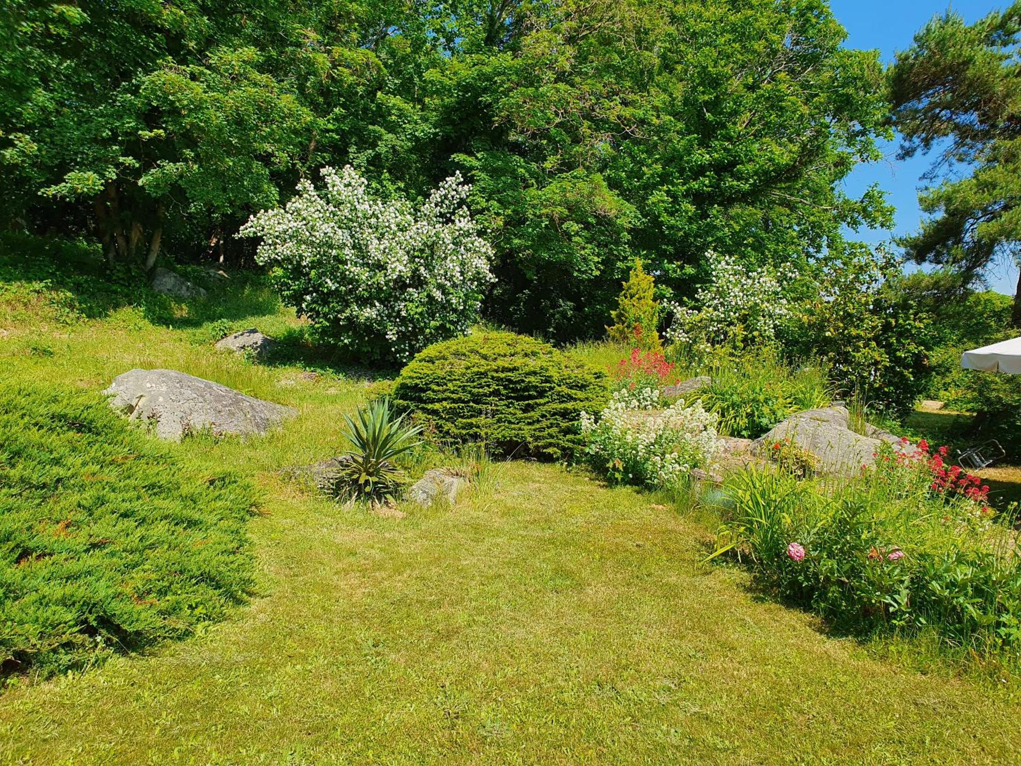 Le Jardin Des Roches Bed & Breakfast Moigny Eksteriør bilde